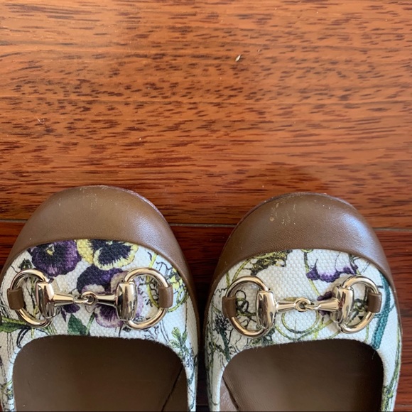 Gucci | Canvas Flora Horse-bit Flats 35 - Picture 11 of 11